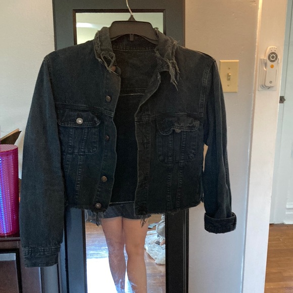 Distressed, black Jean jacket with white leopard detailing size medium - Picture 1 of 2